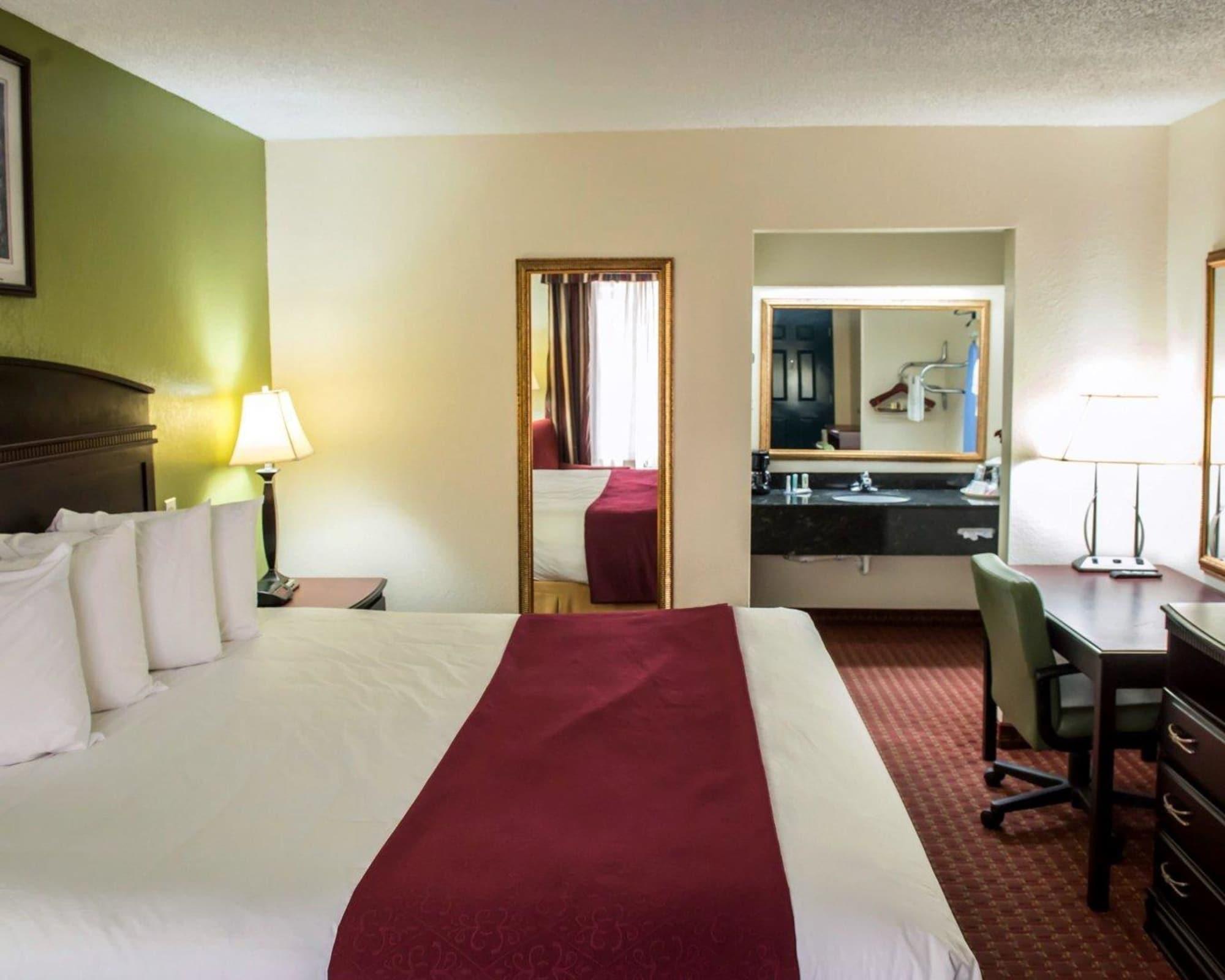 Quality Inn Chipley I-10 At Exit 120 Exterior foto